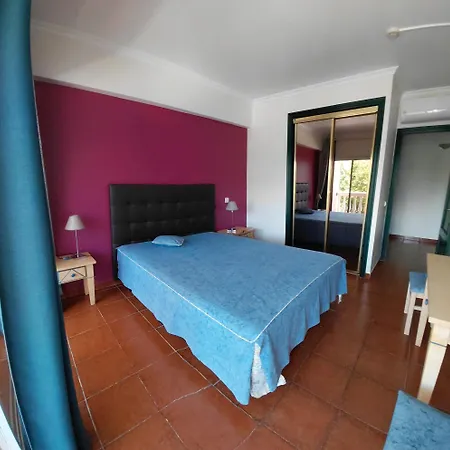 Parque Dos Reis Dinis 1 Appartement Monte Gordo